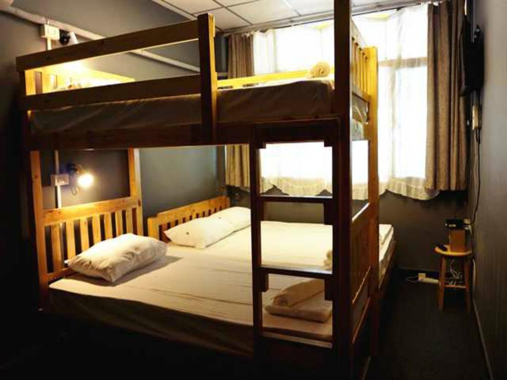 Ideer Hostel Bangkok Rum bild
