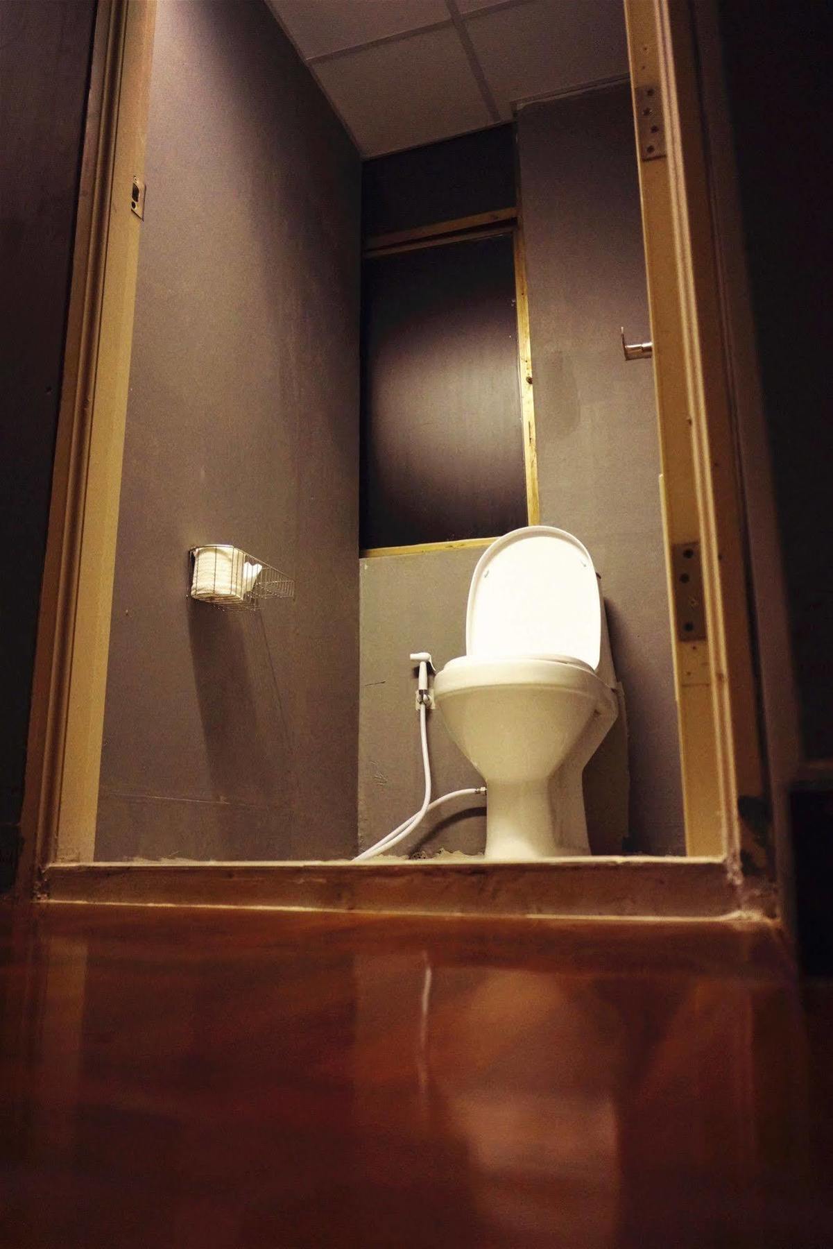Ideer Hostel Bangkok Exteriör bild
